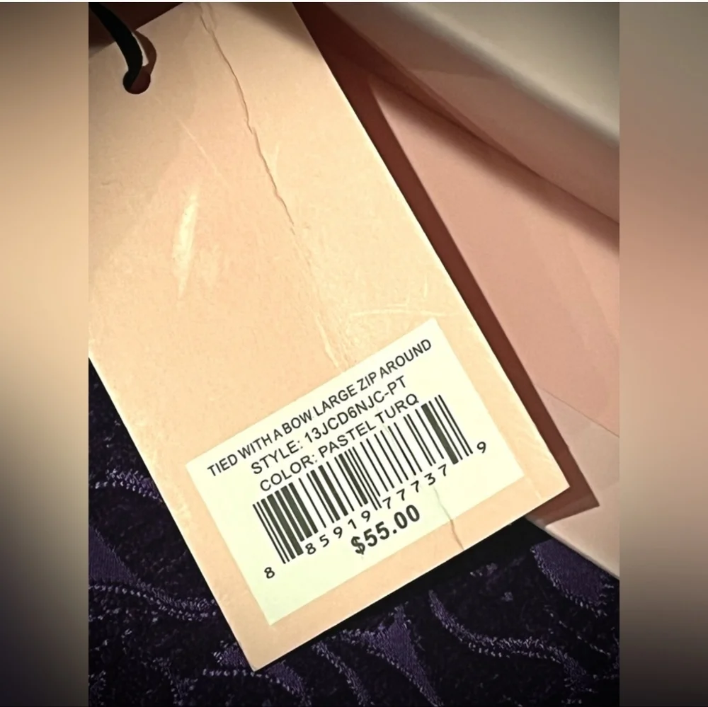 Juicy Couture Turquoise Quilted Long Zippy Wallet With Bow, Soft Poly Fabric - Picture 3 of 6